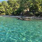Gelidonya 3*