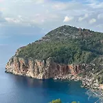 Bed and breakfast Gelidonya 3*