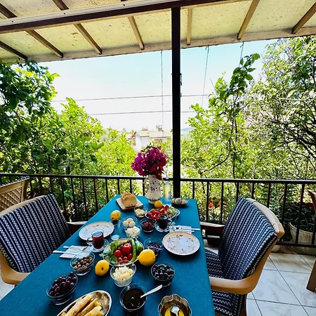 Gelidonya Bed & Breakfast