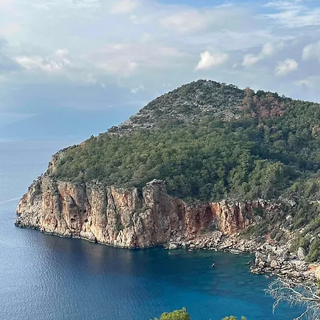 Bed & Breakfast Gelidonya 3*