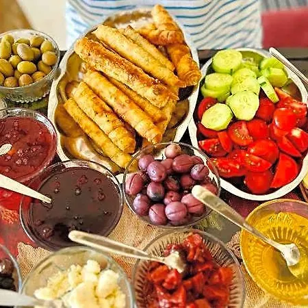 Alojamento de Acomodação e Pequeno-almoço Gelidonya